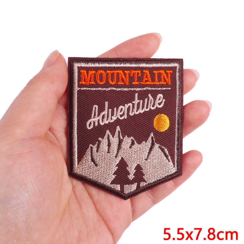 Mountain Camping Adventure Emb - đánh giá và giá Outdoor Adventure With No Backpack