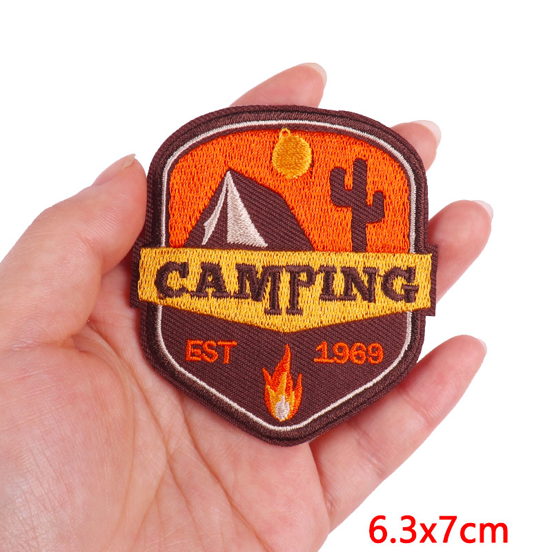 Mountain Camping Adventure Emb - đánh giá và giá Outdoor Adventure With No Backpack
